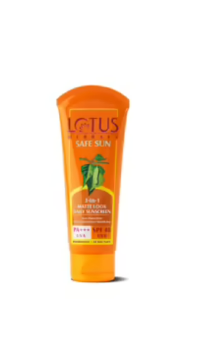 Lotus Herbals Sun Screen Cream 3 In 1 Matte Look SPF 40 