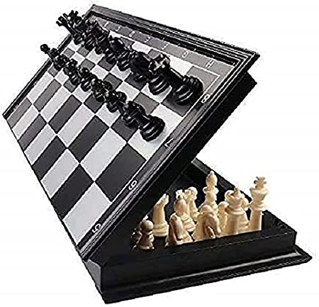 Ratnas Magneti Chess & Ludo