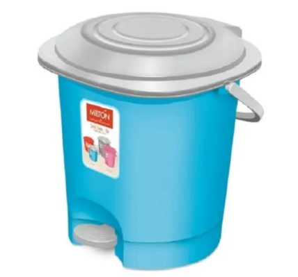 Milton Bucket Solid Clean Up 7